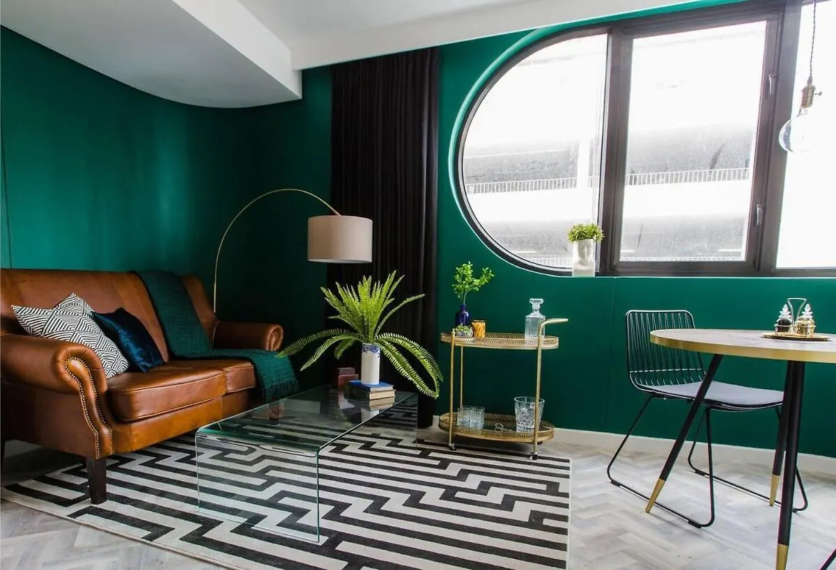 Apartment Opulent Gem City Centre Getaway Cape Town