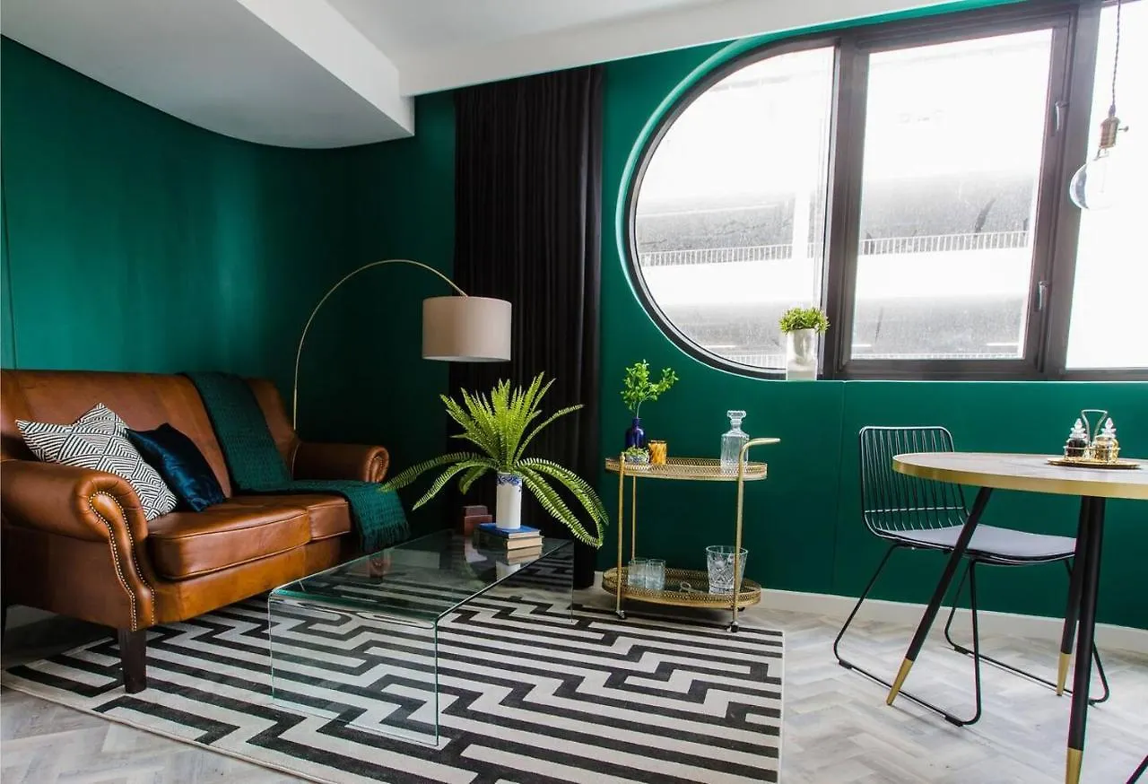 Opulent Gem City Centre Getaway Cape Town